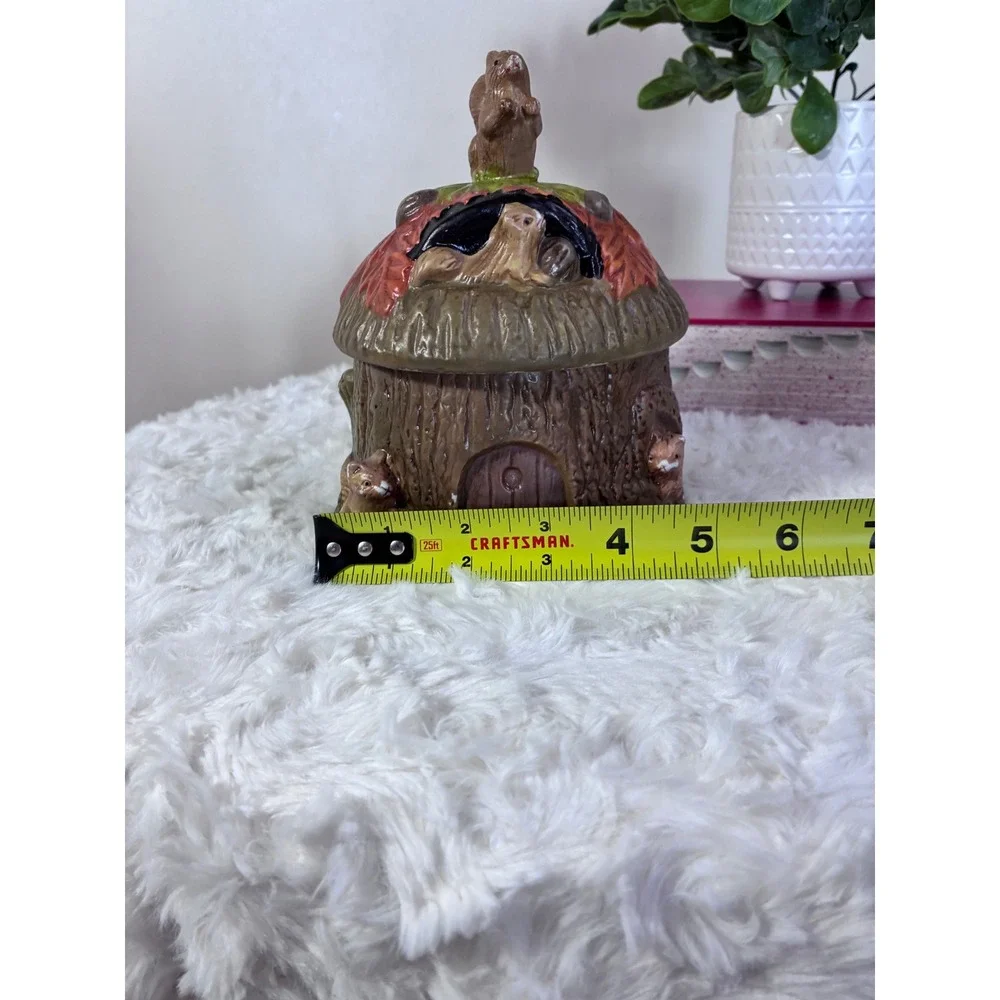 Vintage Ceramic Squirrel On Stump Candy/Walnut Jar Canister Woodland Decor